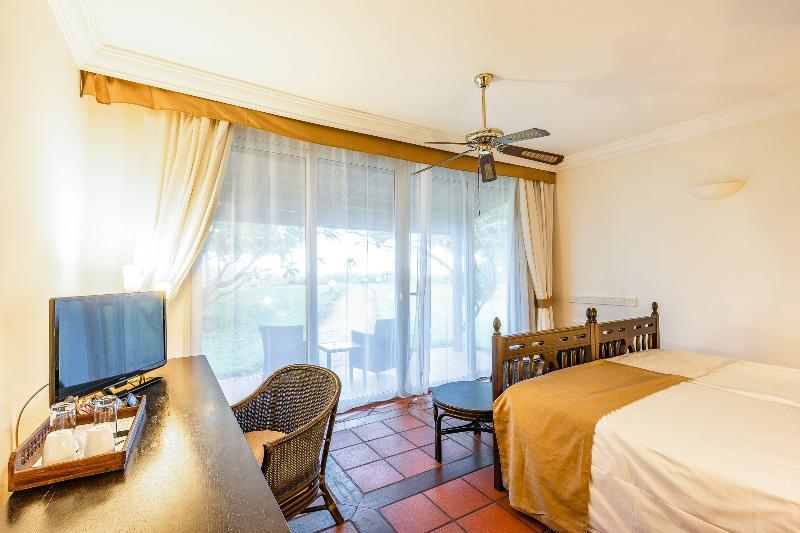 Hotel La Gemma Dell'Est Nungwi Exteriör bild